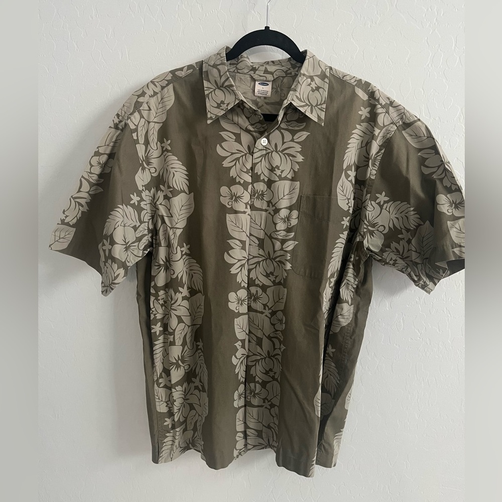 Old Navy Button Down Shirt